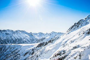 Fototapete Bergpanorama im Schnee