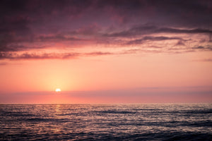 Fototapete Wundervoller Sonnenuntergang am Horizont